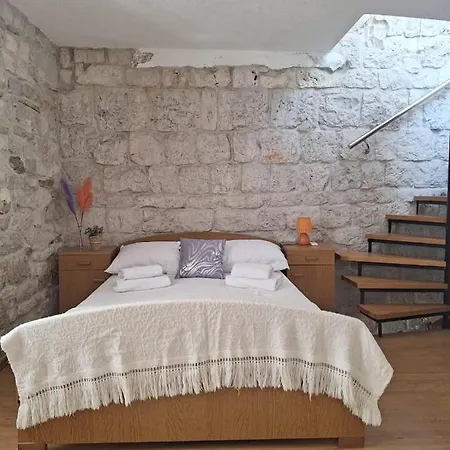Apartment Tonka Trogir Exterior photo